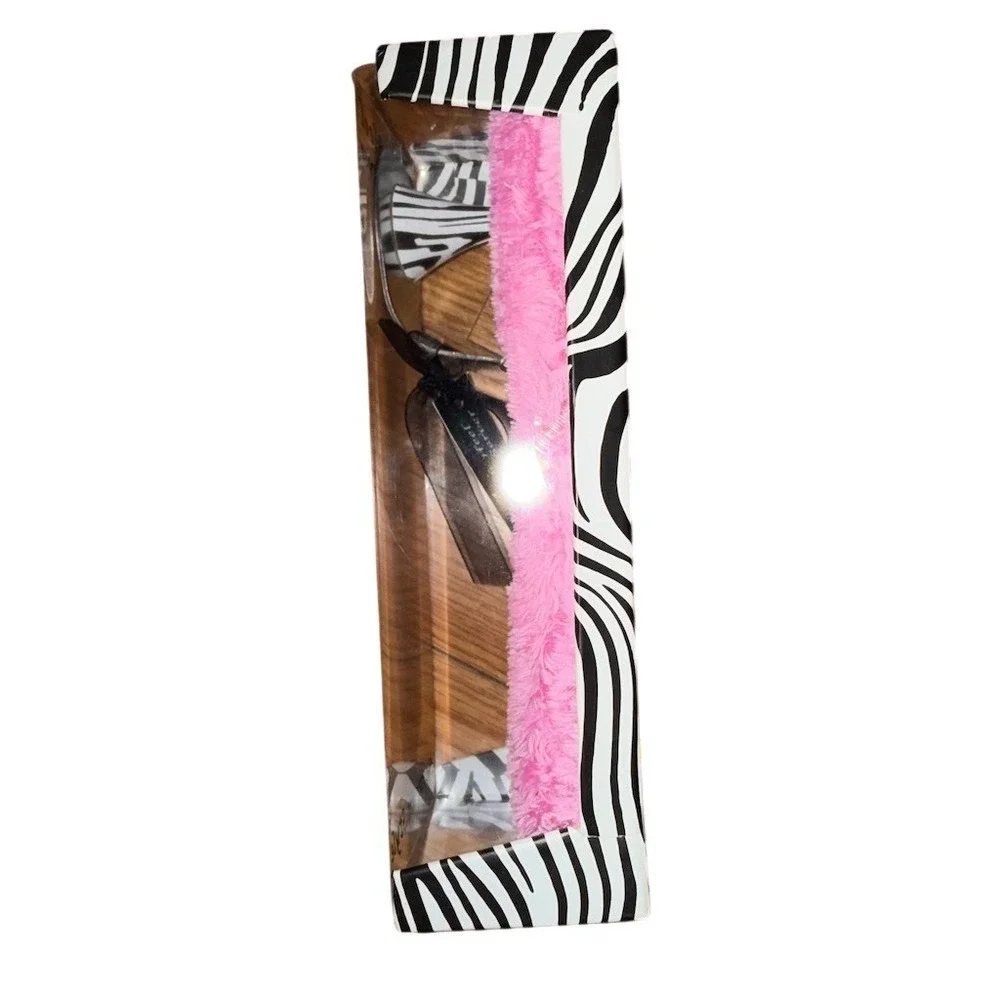 Wild Eye Designs Cake Server Pie Server Zebra Print Heel‎ Removable
